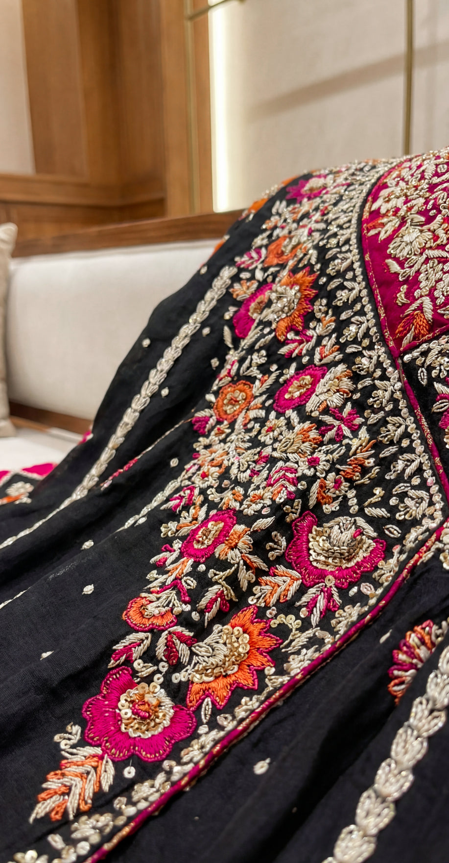 Syaah | Maxi | Black