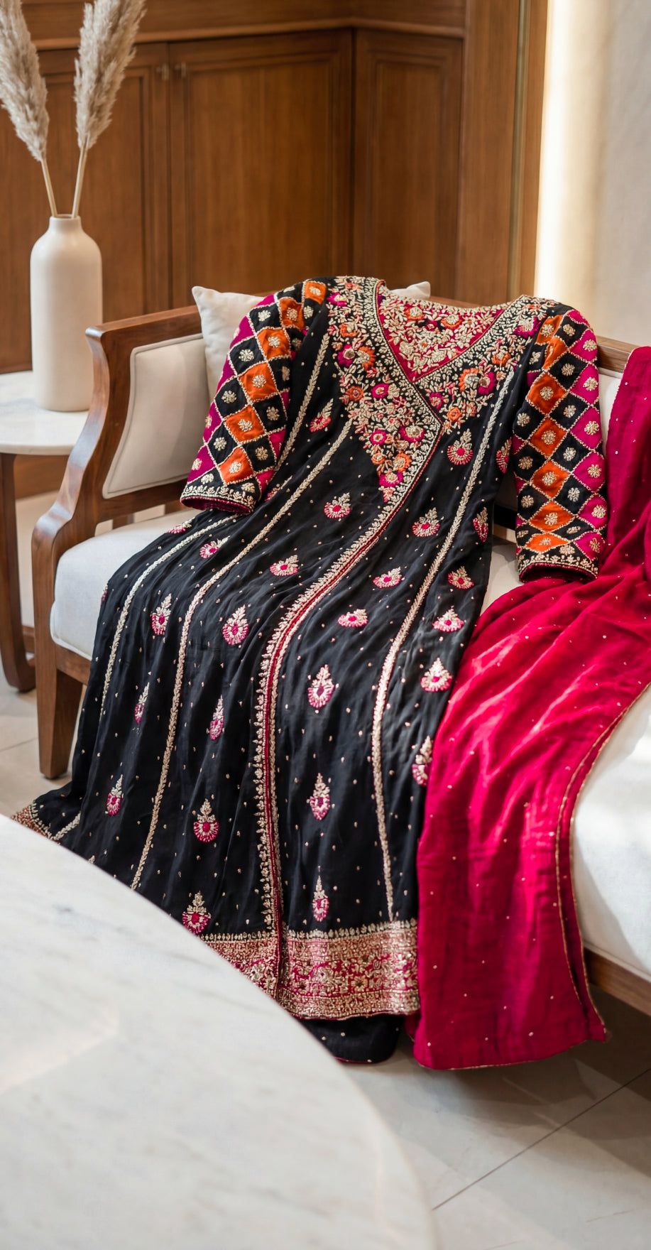 Syaah | Maxi | Black