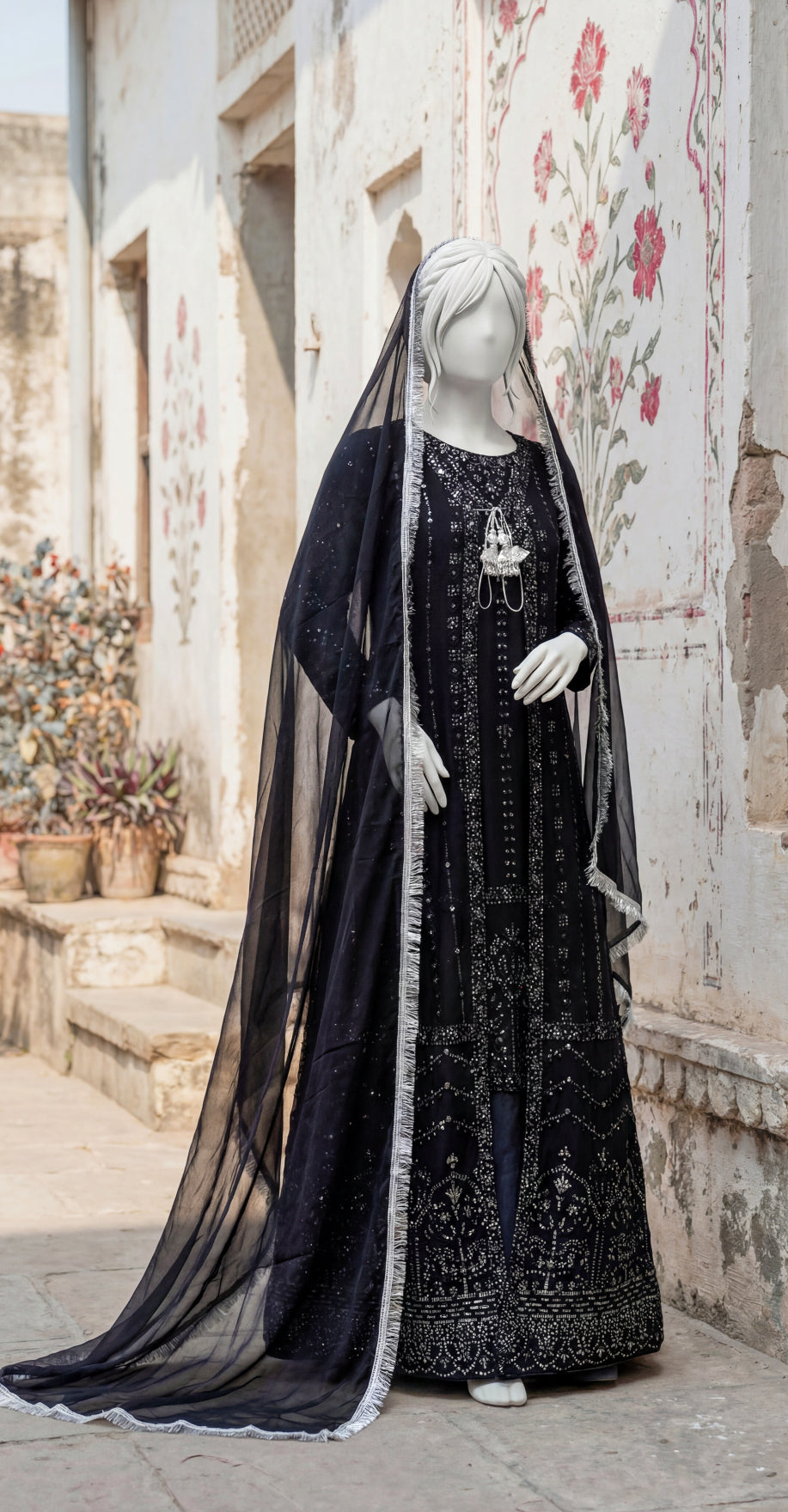 Aleerah | Maxi | Black