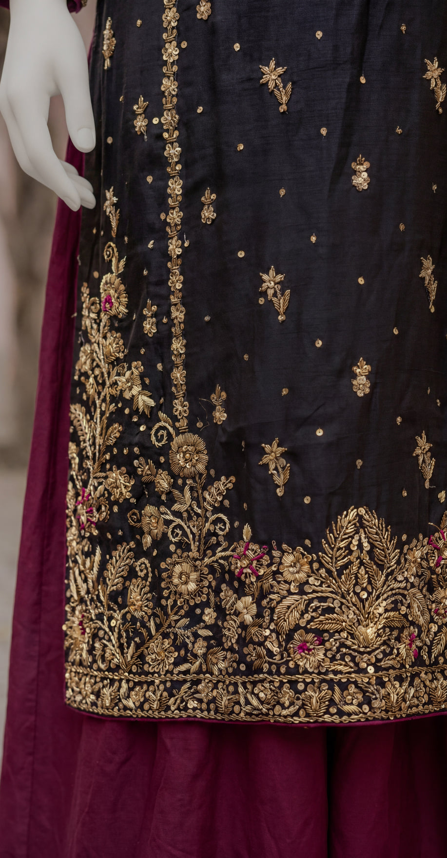 Chunar | 3 Piece | Stitched Suit | Black & Pink